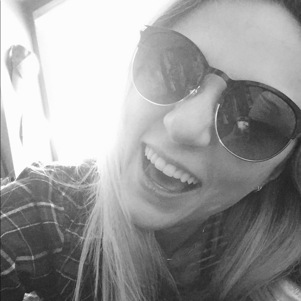 Meet your Posher, Rebekah